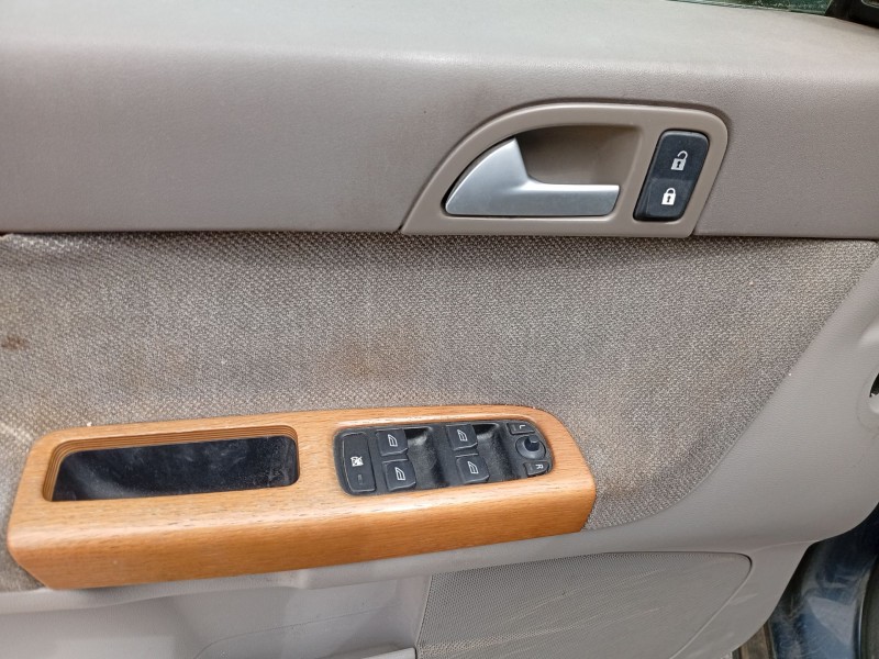 volvo v50 (545) del año 2005