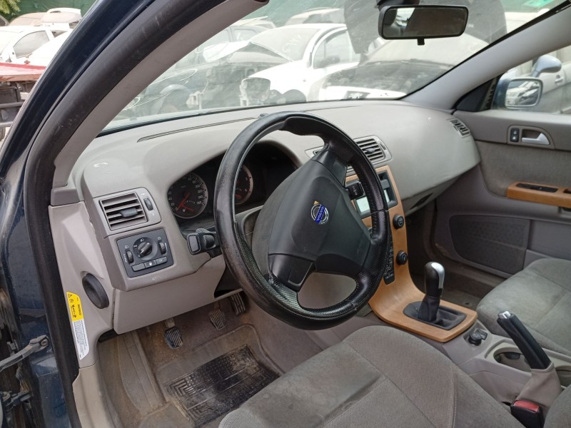 volvo v50 (545) del año 2005