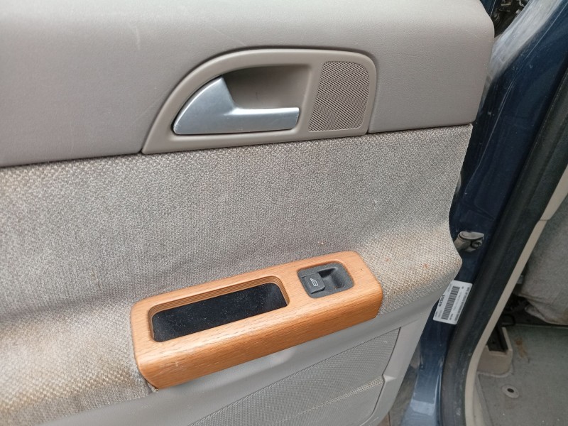 volvo v50 (545) del año 2005