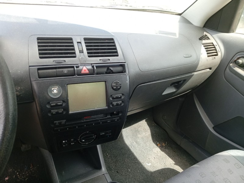 seat ibiza ii (6k1) del año 2000