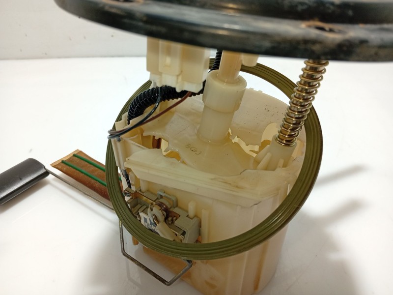 Recambio de aforador para ssangyong rexton referencia OEM IAM 2232008B40  2000C11750