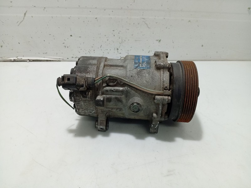 Recambio de compresor aire acondicionado para seat cordoba vario (6k5) 1.9 sdi referencia OEM IAM 6N0820803C 1J0820803K 6N082081