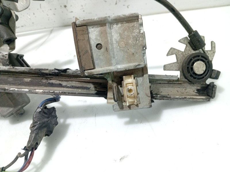 Recambio de elevalunas delantero izquierdo para seat cordoba vario (6k5) 1.9 sdi referencia OEM IAM 6K4837401J 6K4837401AA 6K483