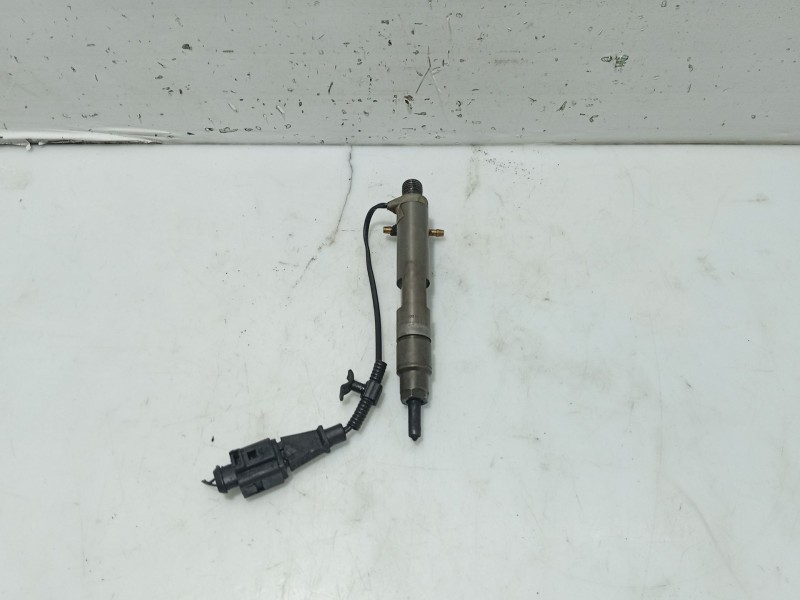 Recambio de inyector para seat toledo ii (1m2) 1.9 tdi referencia OEM IAM 038130201S  0432193580