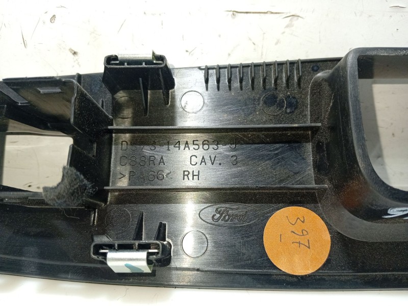 Recambio de moldura para ford mondeo v hatchback (ce) 2.0 tdci referencia OEM IAM DS7314A563J  