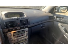 Recambio de moldura para toyota avensis station wagon (_t25_) 2.0 d-4d (cdt250_) referencia OEM IAM   