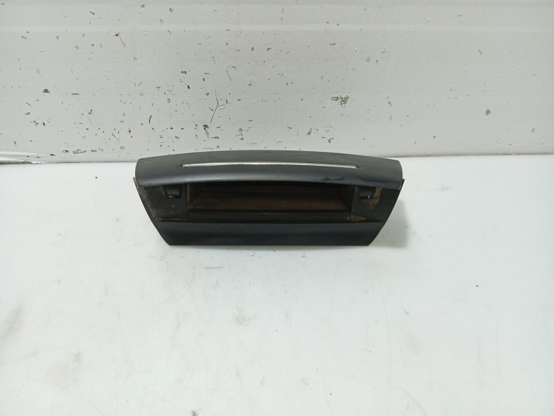 Recambio de cenicero para citroën c5 berlina exclusive referencia OEM IAM   