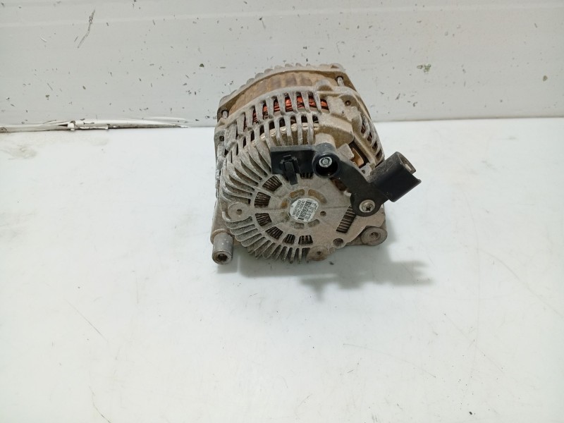 Recambio de alternador para citroën c5 berlina exclusive referencia OEM IAM 5705AX 5705EE 9654752880