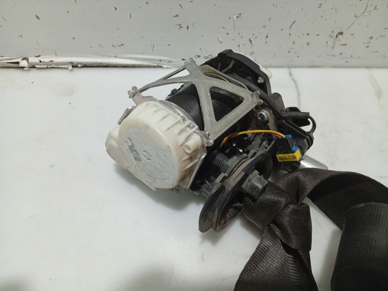 Recambio de cinturon seguridad delantero izquierdo para citroën c5 berlina exclusive referencia OEM IAM 8975R4  