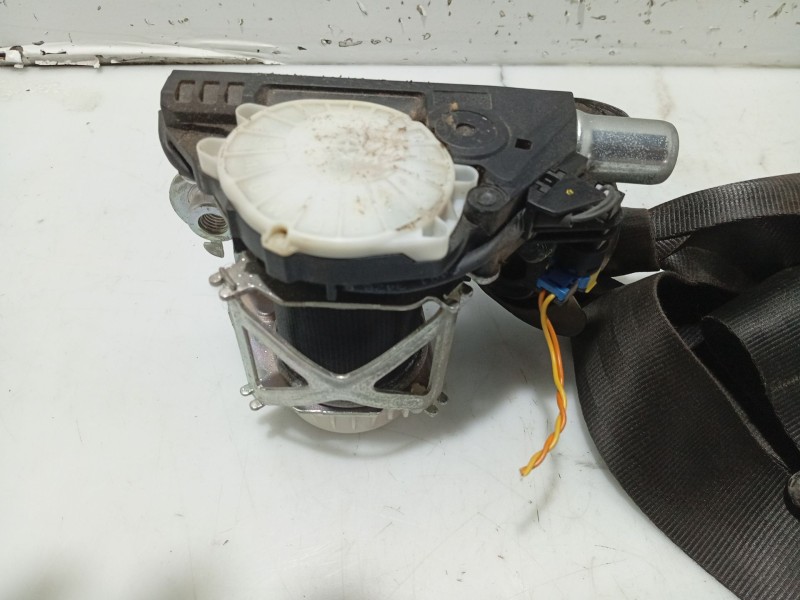 Recambio de cinturon seguridad delantero derecho para citroën c5 berlina exclusive referencia OEM IAM 8975R5  