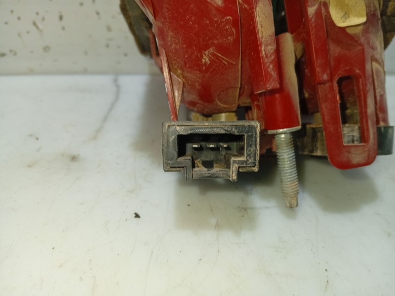 Recambio de piloto trasero derecho para citroën c5 berlina exclusive referencia OEM IAM 6350JQ  