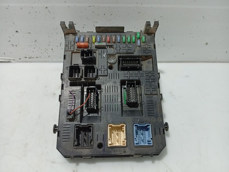 Recambio de centralita bsi para citroën c5 berlina exclusive referencia OEM IAM 6580SS 966405908002 6580SV