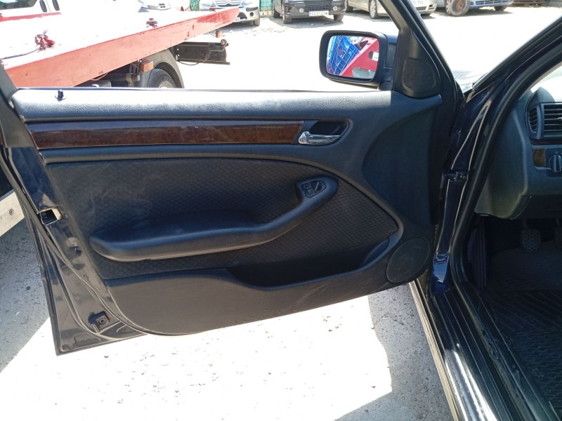 bmw 3 (e46) del año 2001