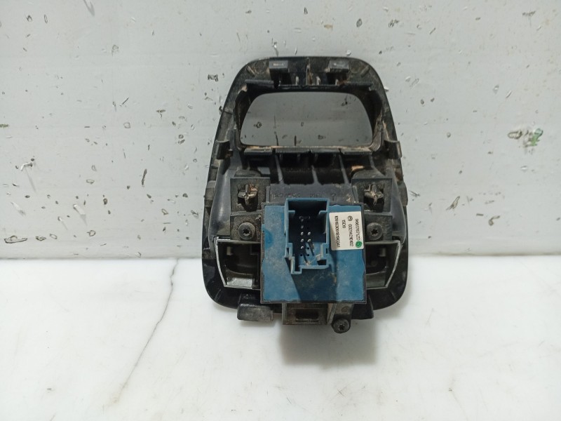 Recambio de interruptor para citroën c5 berlina exclusive referencia OEM IAM 96617671 96617671ZD 