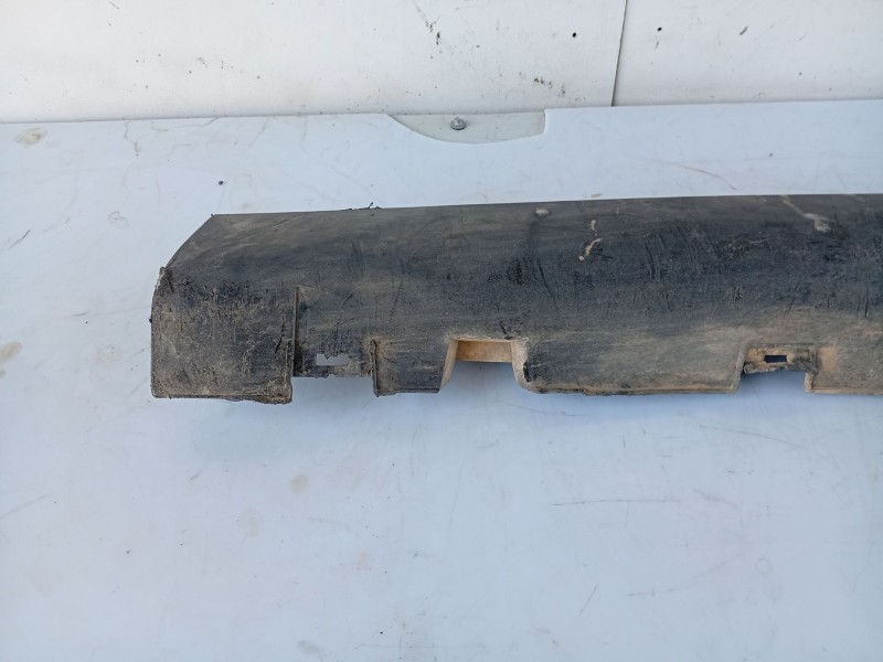 Recambio de faldon lateral para citroën c5 berlina exclusive referencia OEM IAM 7009N8  