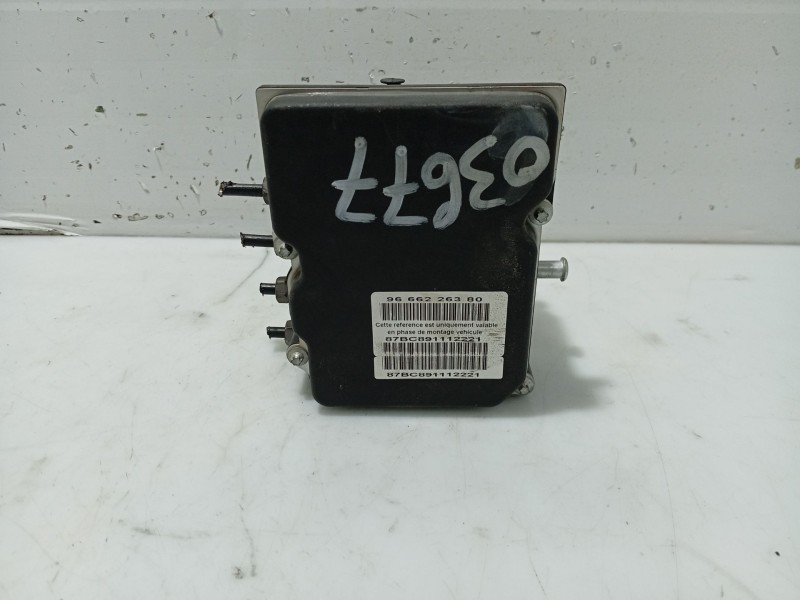 Recambio de abs para citroën c5 berlina exclusive referencia OEM IAM 9666226380 0265230733 