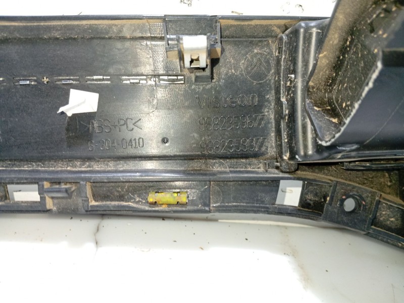 Recambio de moldura para citroën c5 berlina exclusive referencia OEM IAM   