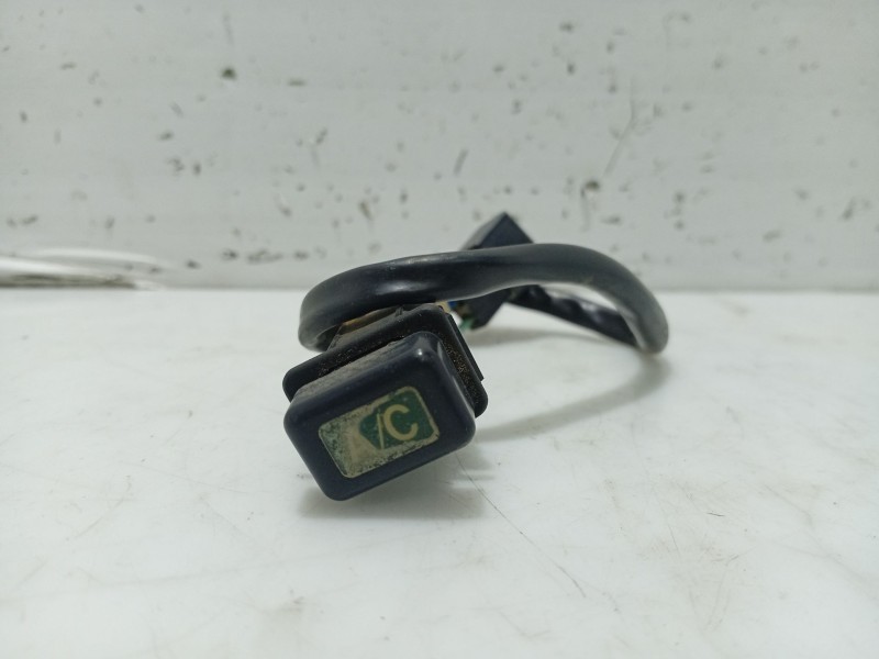 Recambio de interruptor para suzuki alto sh 410 (ef) 1.0 cat referencia OEM IAM 03259IACC  