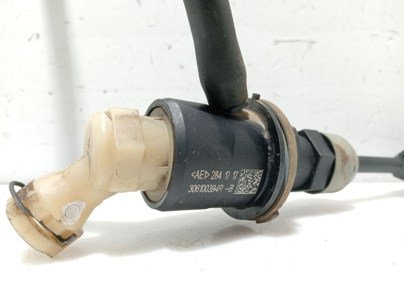 Recambio de bomba embrague para dacia sandero ii 1.5 dci referencia OEM IAM 306104118R 306100394R 