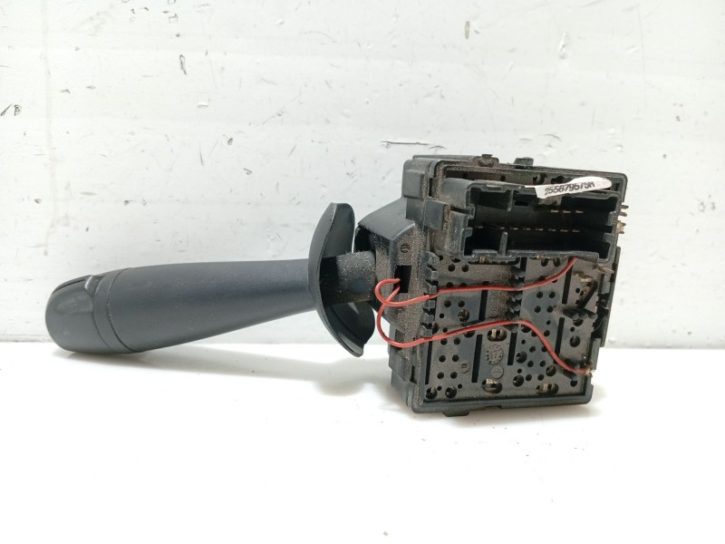 Recambio de mando limpia para dacia sandero ii 1.5 dci referencia OEM IAM 255679575R  