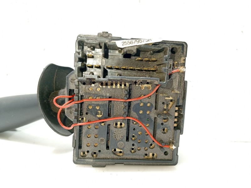 Recambio de mando limpia para dacia sandero ii 1.5 dci referencia OEM IAM 255679575R  