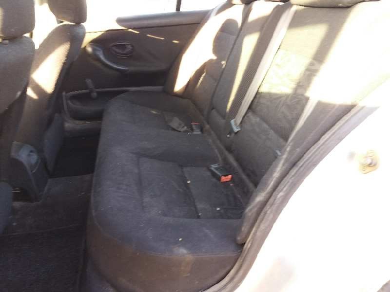 peugeot 406 berlina (s1/s2) 1.8 16v cat   |   0.95 - ... | 1995 | 116 cv / 85 kw del año 1995