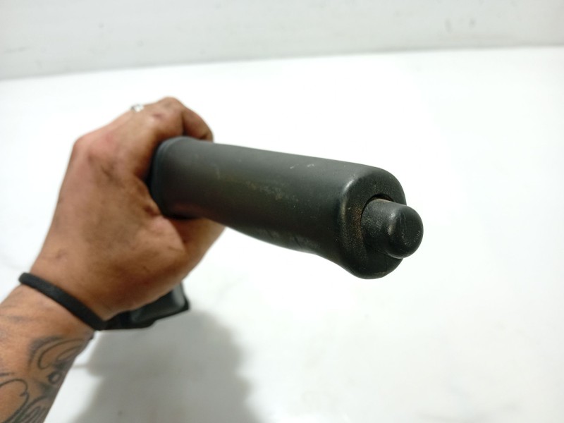 Recambio de palanca freno de mano para dacia sandero ii 1.5 dci referencia OEM IAM 360108002R  