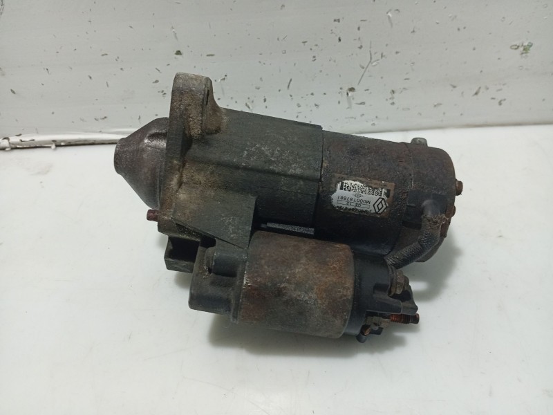 Recambio de soporte de paragolpe para renault clio iii business referencia OEM IAM 8200584658 8660004248 7711134730