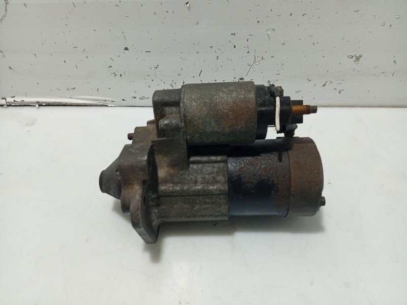 Recambio de soporte de paragolpe para renault clio iii business referencia OEM IAM 8200584658 8660004248 7711134730