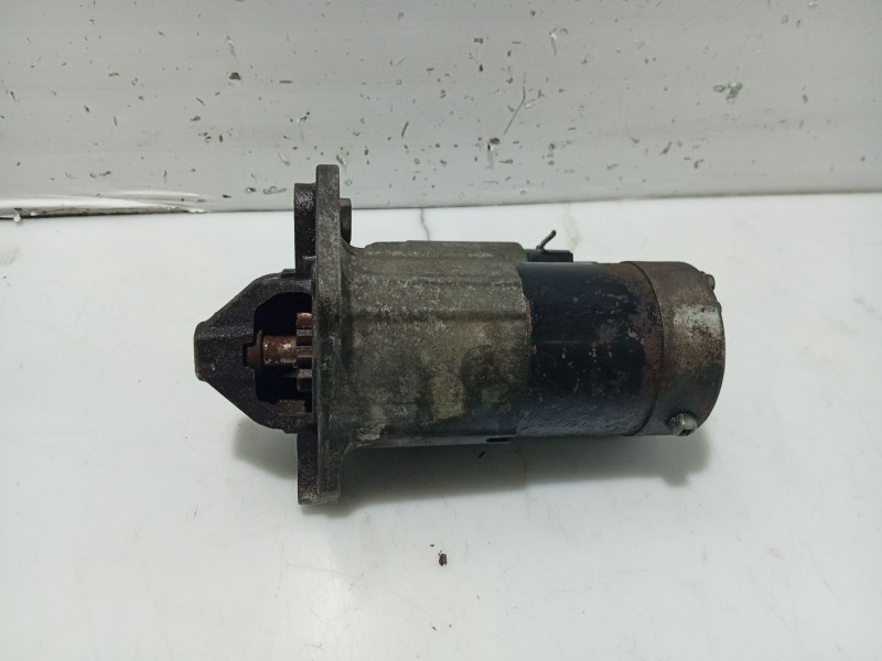 Recambio de soporte de paragolpe para renault clio iii business referencia OEM IAM 8200584658 8660004248 7711134730