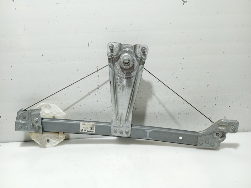 Recambio de elevalunas trasero izquierdo para dacia sandero ii 1.5 dci referencia OEM IAM 827217198R  