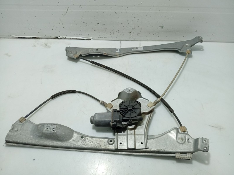Recambio de elevalunas delantero izquierdo para renault clio iii business referencia OEM IAM 8200843592 8200291145J 981282103