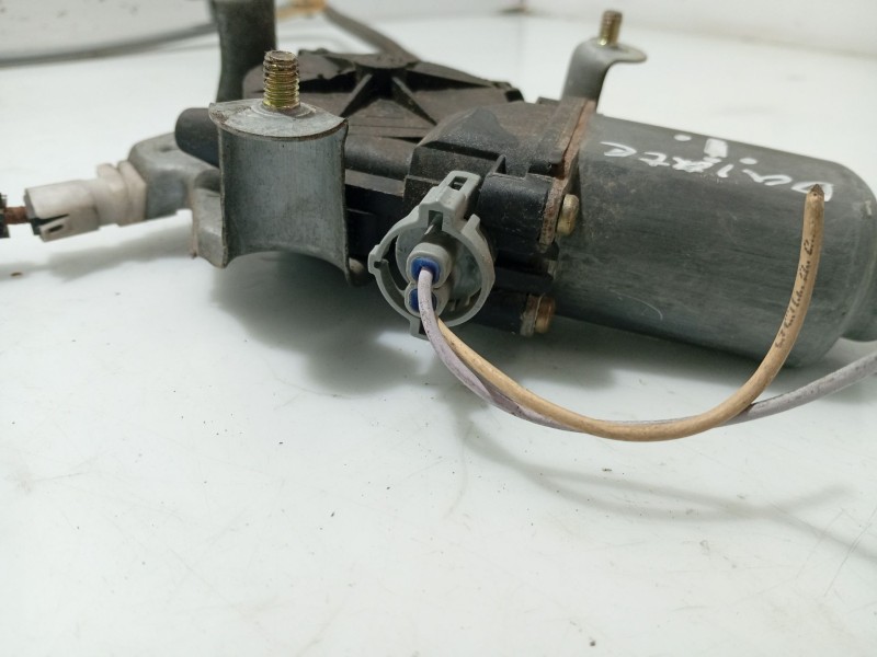 Recambio de elevalunas trasero izquierdo para renault clio iii business referencia OEM IAM  400733T1 