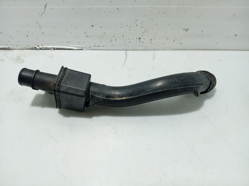 Recambio de tubo para renault clio iii business referencia OEM IAM  8200296982 