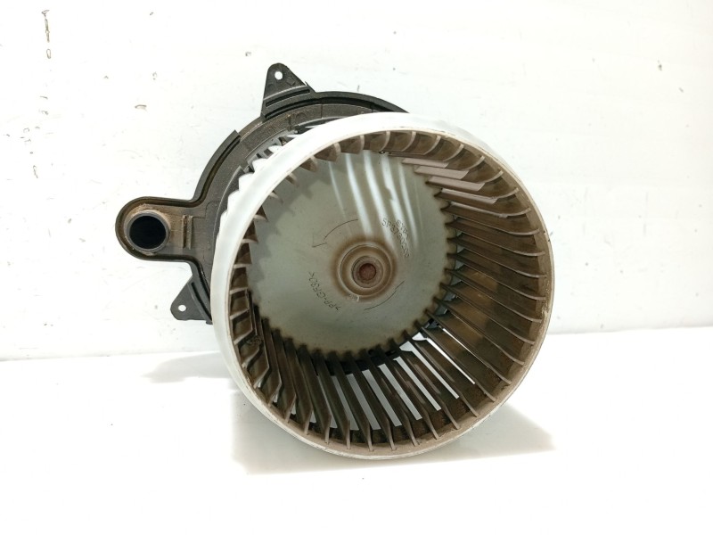 Recambio de ventilador calefaccion para dacia sandero ii 1.5 dci referencia OEM IAM 272100975R  