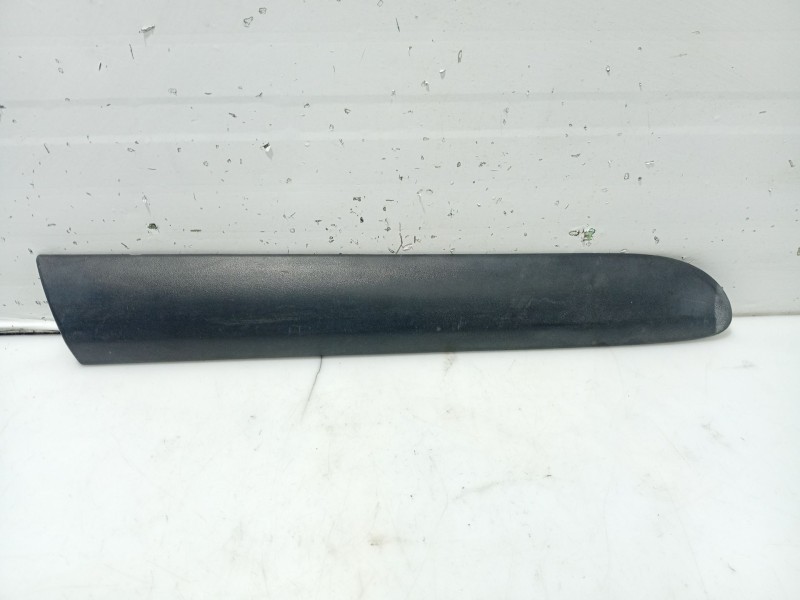 Recambio de moldura para renault clio iii business referencia OEM IAM   