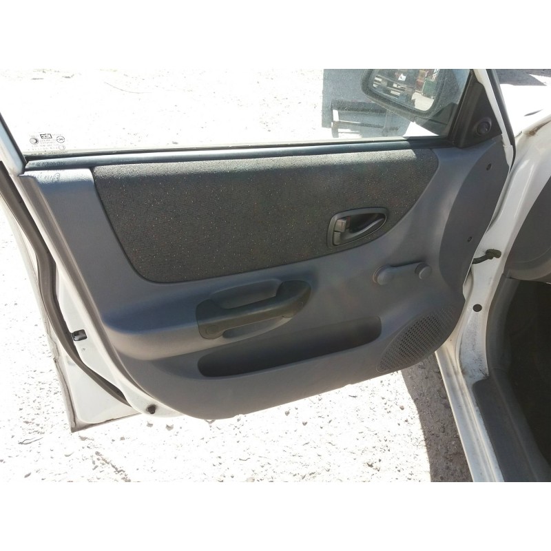 hyundai accent (lc) 1.3 cat   |   0.99 - ... | 1999 | 84 cv / 62 kw del año 1999