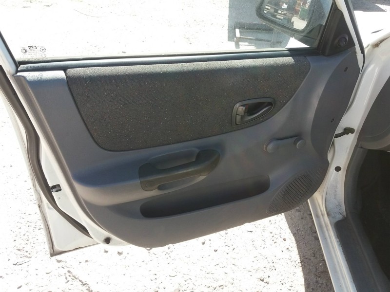 hyundai accent (lc) 1.3 cat   |   0.99 - ... | 1999 | 84 cv / 62 kw del año 1999