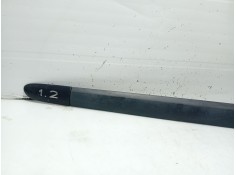 Recambio de moldura para renault clio iii business referencia OEM IAM  8200072237F  2