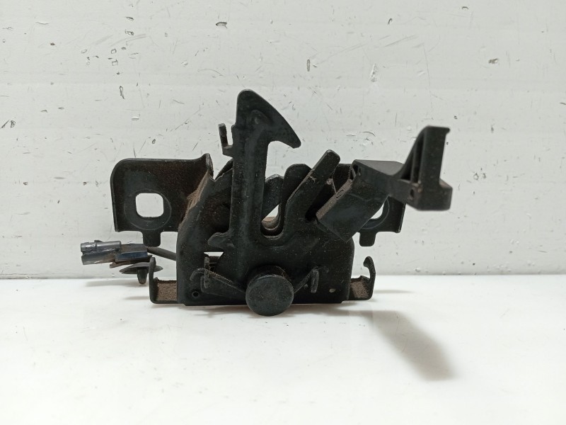 Recambio de cerradura capot para dacia sandero ii 1.5 dci referencia OEM IAM 656013486R  