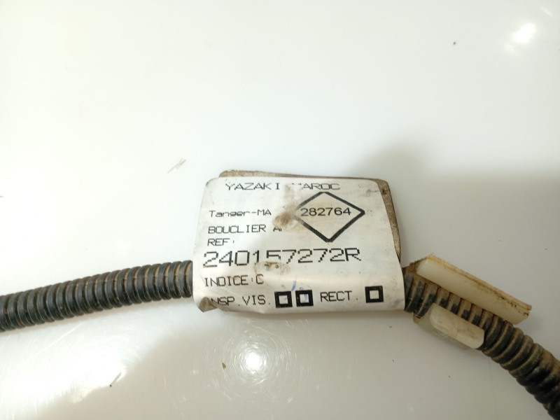 Recambio de piloto matricula para dacia sandero ii 1.5 dci referencia OEM IAM 8200480127 240157272R 