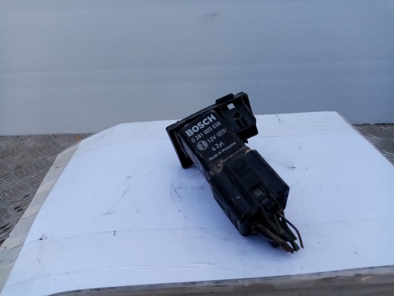 Recambio de rele para seat toledo (5p2) sport   |   09.04 - 12.06 | 2004 - 2006 | 105 cv / 77 kw referencia OEM IAM  0281003038 