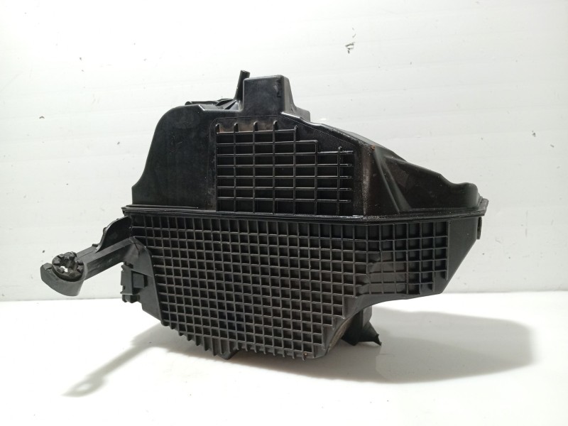 Recambio de caja filtro de aire para dacia sandero ii 1.5 dci referencia OEM IAM 165008308R  