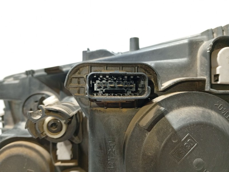 Recambio de faro derecho para dacia sandero ii 1.5 dci referencia OEM IAM 260105344R  