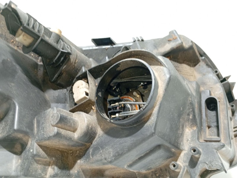 Recambio de faro izquierdo para dacia sandero ii 1.5 dci referencia OEM IAM 260601236R  