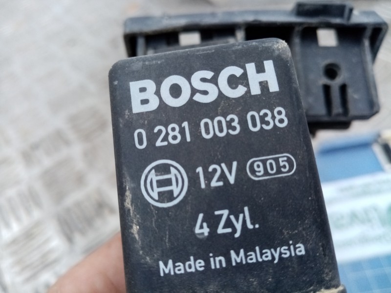 Recambio de rele para seat toledo (5p2) sport   |   09.04 - 12.06 | 2004 - 2006 | 105 cv / 77 kw referencia OEM IAM  0281003038 