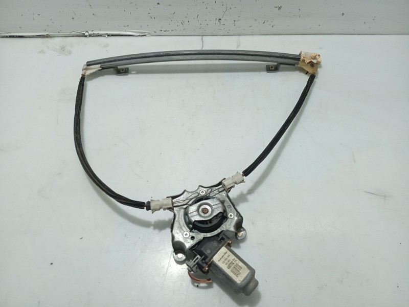 Recambio de elevalunas trasero derecho para renault clio iii business referencia OEM IAM 8200291155  