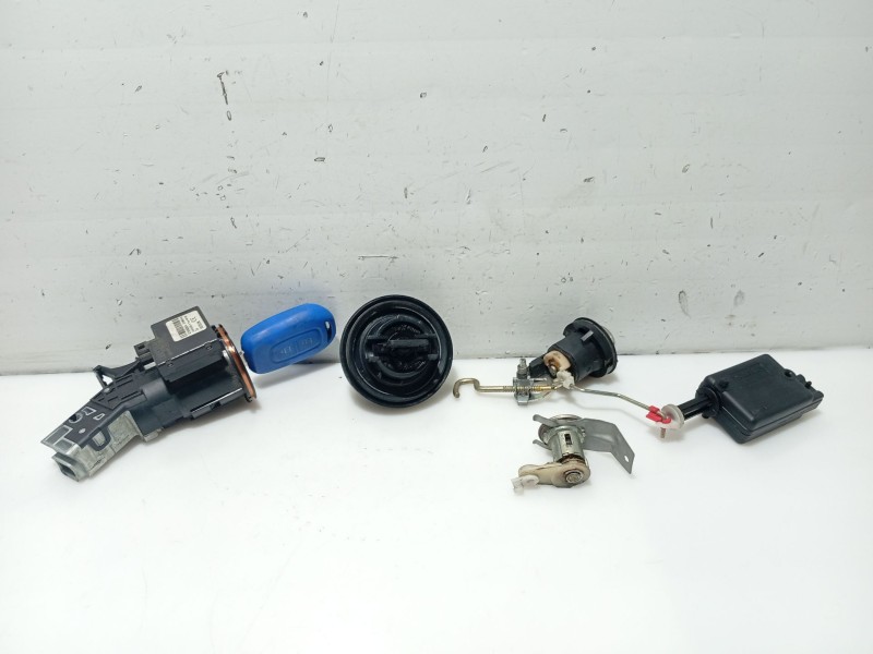 Recambio de juego bombines para dacia sandero ii 1.5 dci referencia OEM IAM 6158JB 487003947R 172510086R