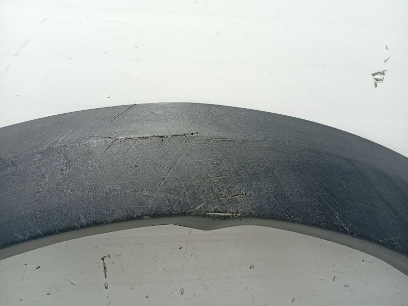 Recambio de aletin delantero izquierdo para dacia sandero ii 1.5 dci referencia OEM IAM 638751431R  