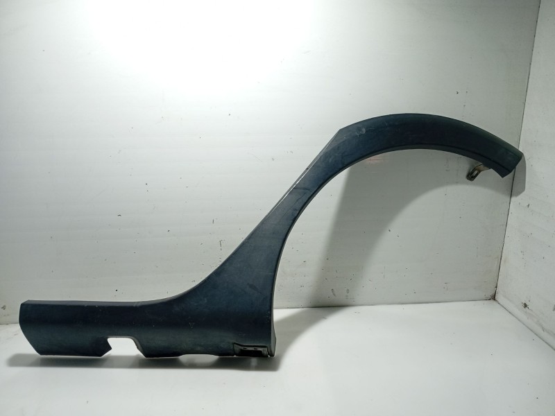 Recambio de aletin trasero izquierdo para dacia sandero ii 1.5 dci referencia OEM IAM 788A31751R  